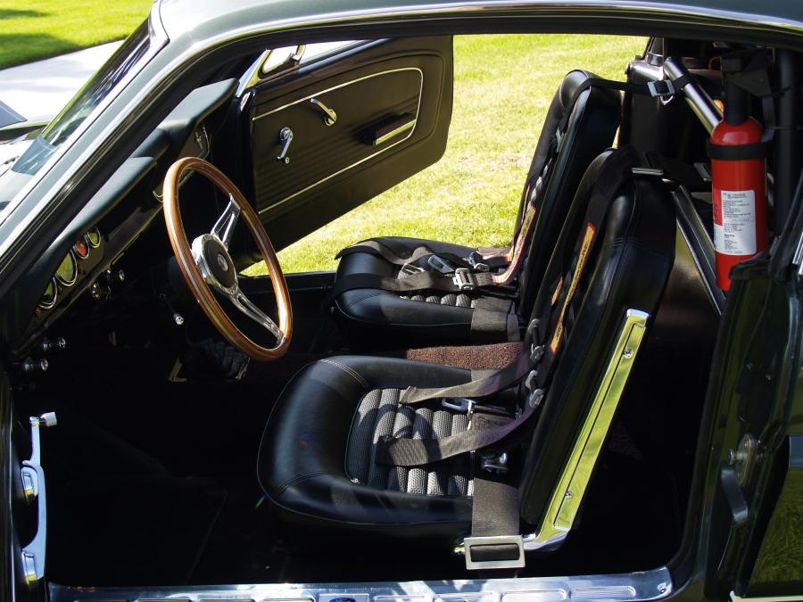  Shelby GT350 Fastback 1966 года  (фото 4 из 6)
